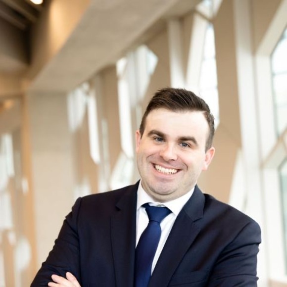 Meet your Posher, Paul - Picture 1 of 1